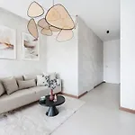 Sol Marina By Q4