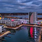 Sol Marina By Q4 *