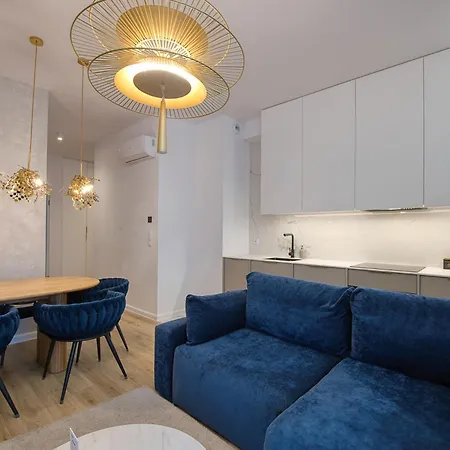 Sol Marina By Q4 *